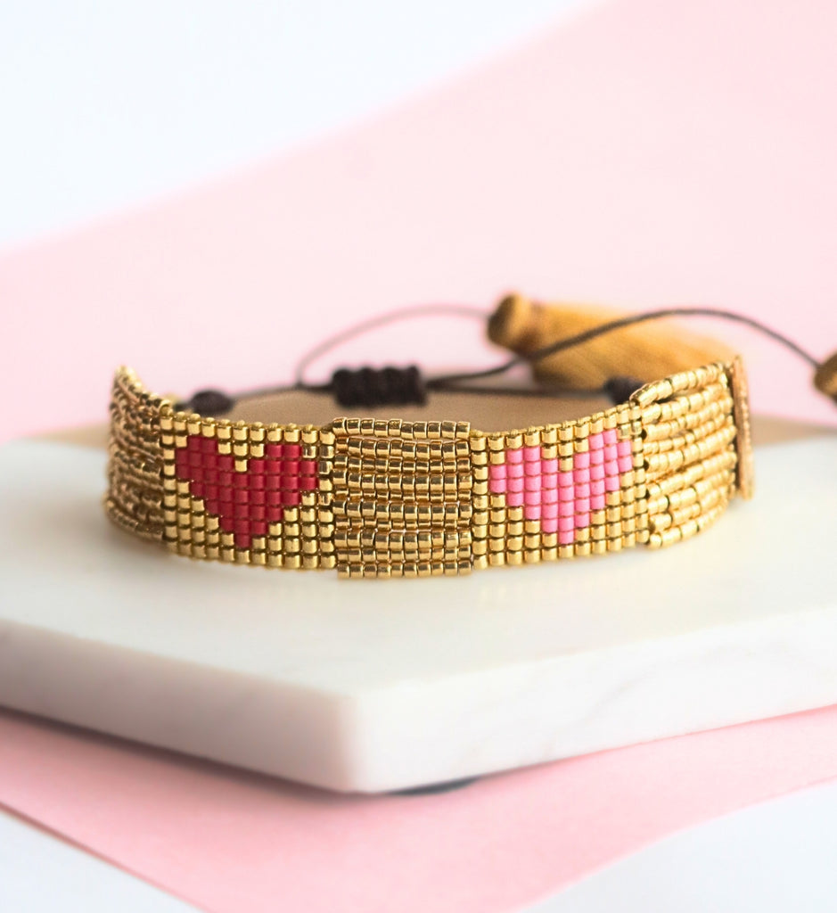 Pulsera corazones líneas