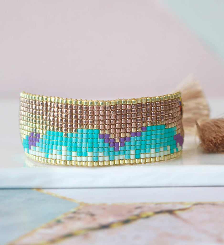 pULSERA aVILA